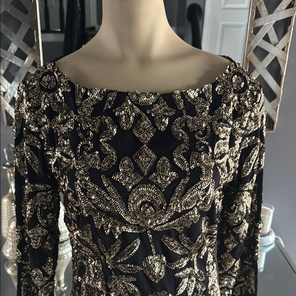 Nicole Miller Elegant Black and Gold Embellished Dress - Picture 9 of 10